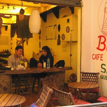 Bona Cafe Restaurant & Sala Guest House Varanasi Exterior photo