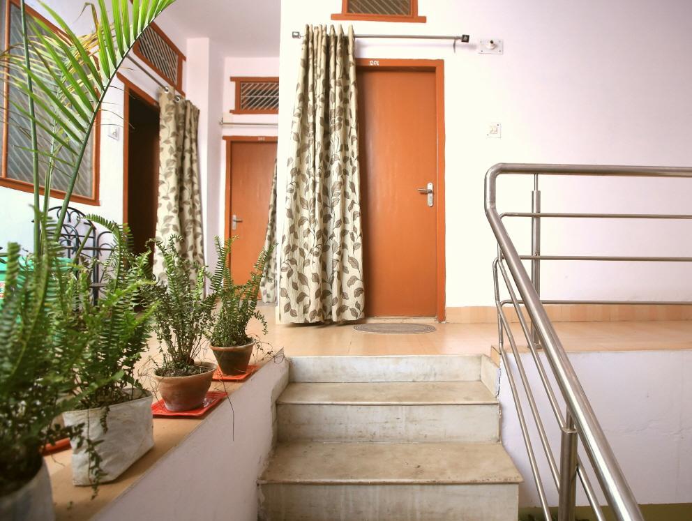 Bona Cafe Restaurant & Sala Guest House Varanasi Exterior photo